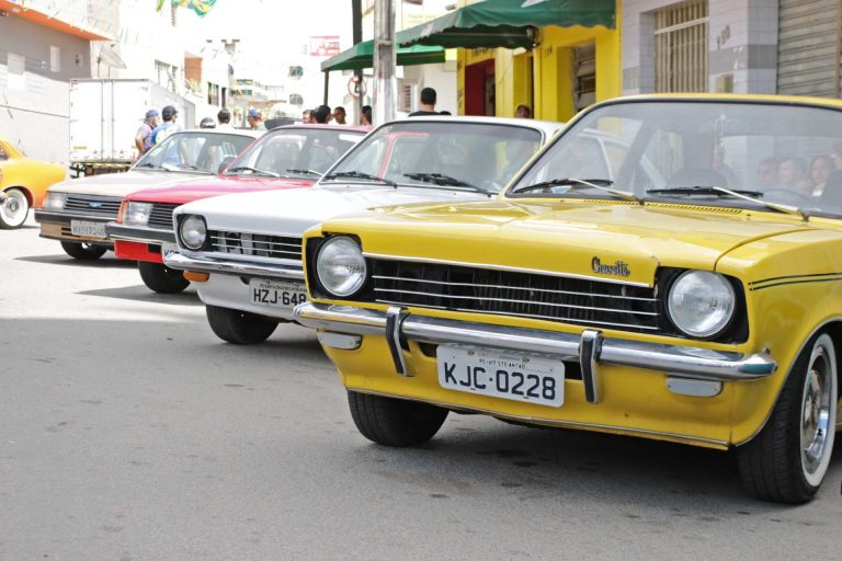 3º Encontro de Carros Antigos. | Foto: Lulu/Surubim News