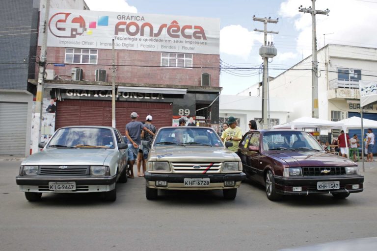 3º Encontro de Carros Antigos. | Foto: Lulu/Surubim News