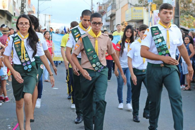 90 anos de emancipação: Desfile Cívico de Surubim. | Foto: Lulu/Surubim News