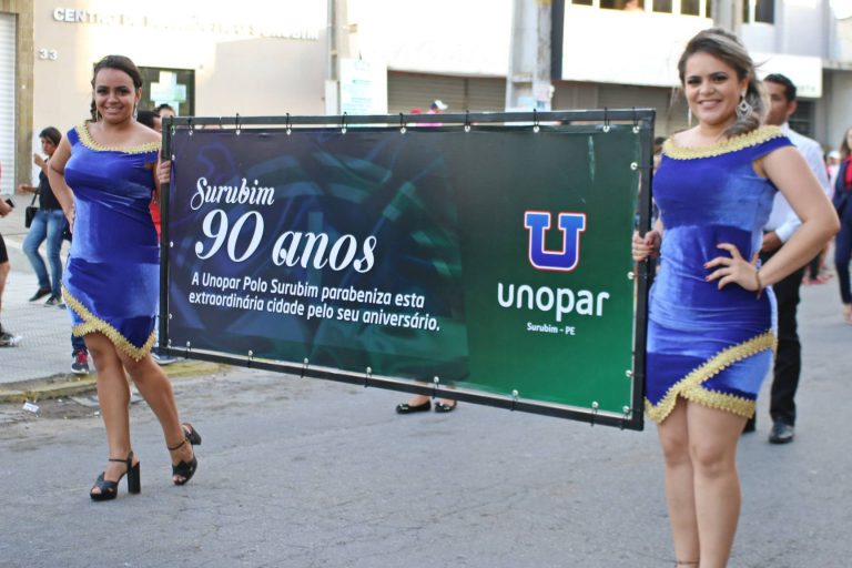 90 anos de emancipação: Desfile Cívico de Surubim. | Foto: Lulu/Surubim News