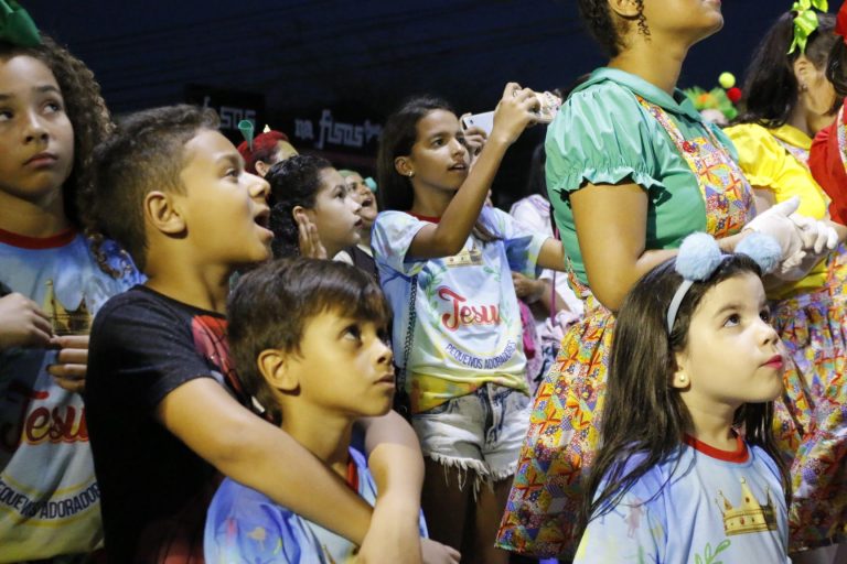Pequenos Adoradores! | Foto: Lulu/Surubim News