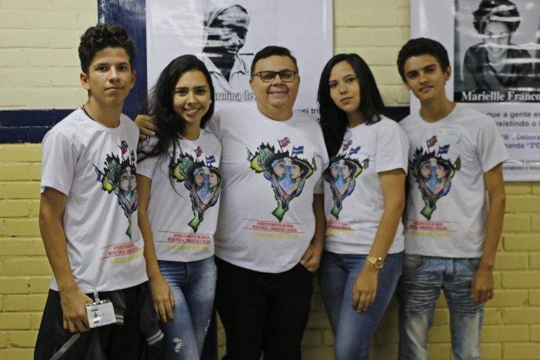 Feira de Ciências do Estadual transmite conhecimento em Surubim