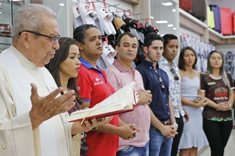 Inauguração: Loja Real Calçados de Surubim, localizada na Rua Estácio Coimbra. | Foto: Lulu/Surubim News