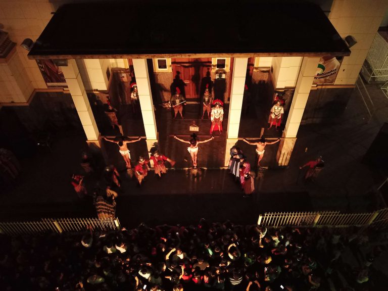 Paixão de Cristo na Matriz de São José. | Foto: Lulu/Surubim News
