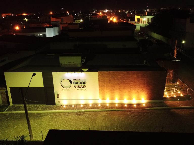 Obra executada pela Mega Rocha: Rede Saúde Visão. | Foto: Lulu/Surubim News