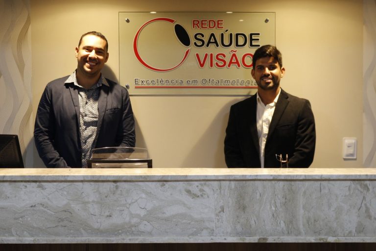 Solenidade de inauguração da Rede Saúde Visão. | Foto: Lulu/Surubim News