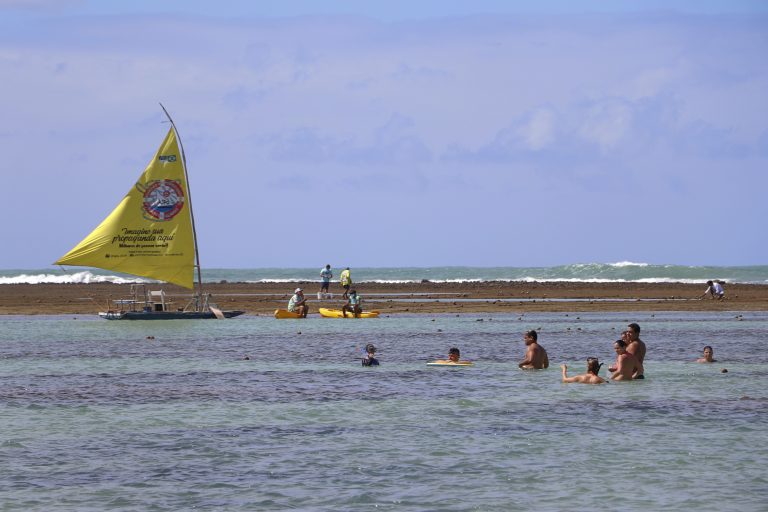 Porto de Galinhas na última sexta-feira, 24 de julho. | Foto: Lulu/Surubim News