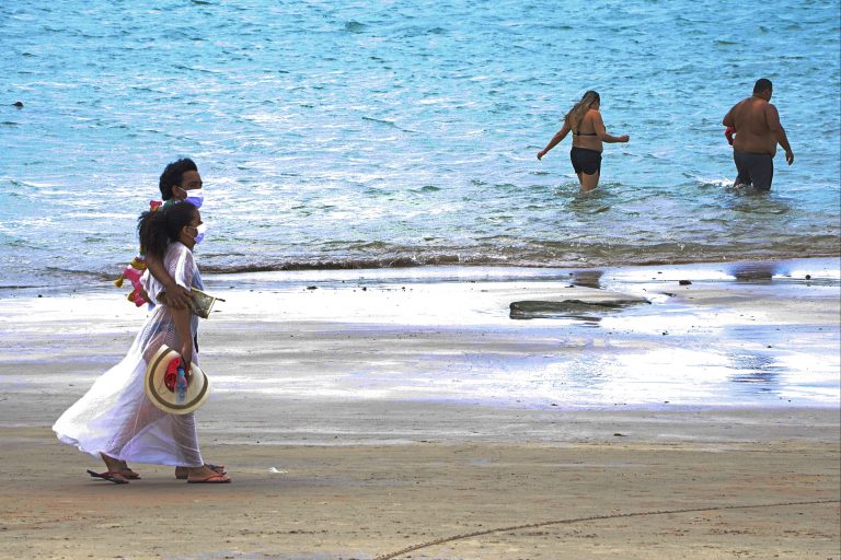 Porto de Galinhas na última sexta-feira, 24 de julho. | Foto: Lulu/Surubim News