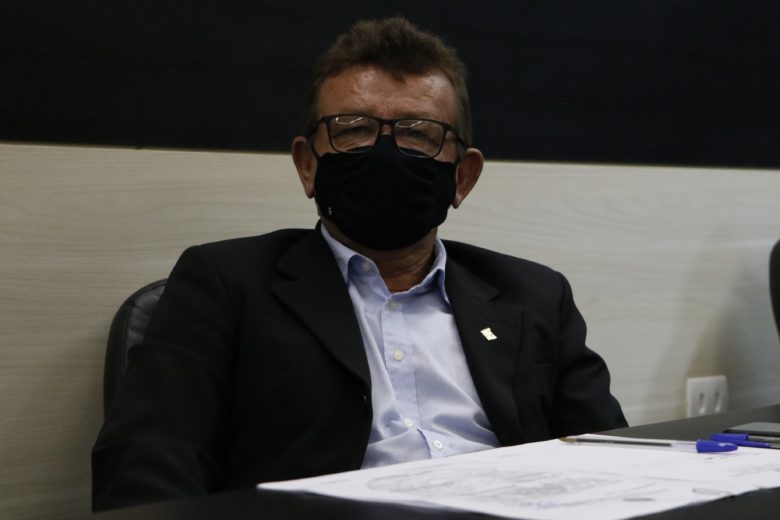 Sessão na Casa Euclides Mota, 25 de fevereiro. | Foto: Lulu/Surubim News